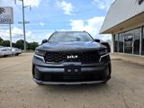 Used 2023 Kia Sorento S w/ Panoramic Sunroof Package image 2