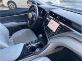 Used 2018 Toyota Camry SE image 6
