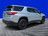 Used 2021 Chevrolet Traverse LS image 3