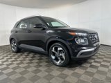 Used 2022 Hyundai Venue SEL image 2