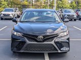 Used 2020 Toyota Camry SE image 3