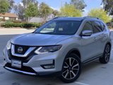Used 2018 Nissan Rogue SL w/ Premium Package image 3
