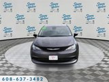 Used 2023 Chrysler Voyager LX image 2
