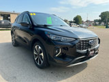 Used 2023 Ford Escape Platinum image 3