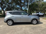 Used 2024 Kia Soul LX image 2