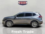 Used 2018 Nissan Rogue SV image 4
