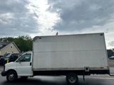 Used 2004 GMC Savana 3500 image 4