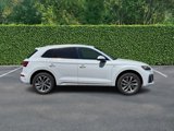 Used 2024 Audi Q5 2.0T Premium w/ Convenience Package image 2