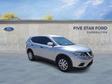 Used 2016 Nissan Rogue S image 2