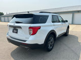 Used 2021 Ford Explorer XLT w/ Equipment Group 202A image 6