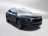 New 2025 Chevrolet Trax LT w/ Driver Confidence Package image 2