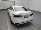 Used 2023 Nissan Altima 2.5 SV image 5