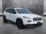 Used 2017 Jeep Cherokee Sport image 3