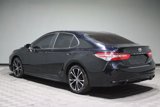 Used 2018 Toyota Camry SE image 3