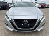 Used 2020 Nissan Altima 2.5 SV image 2