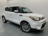 Used 2018 Kia Soul + image 2