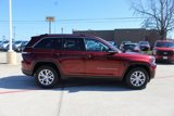 Used 2022 Jeep Grand Cherokee Limited image 4