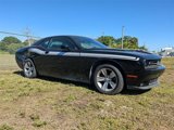 Used 2018 Dodge Challenger SXT image 2