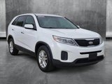 Used 2014 Kia Sorento LX image 3