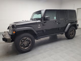 Used 2016 Jeep Wrangler Unlimited Sahara image 2
