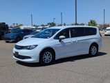 Used 2017 Chrysler Pacifica Touring image 2