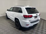 Used 2022 Jeep Grand Cherokee Laredo X image 4
