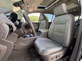 Used 2019 Chevrolet Traverse LT w/ LT Premium Package image 4
