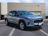 Used 2024 Chevrolet Trax LS w/ Driver Confidence Package image 3