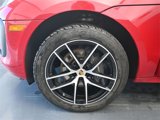 Certified 2022 Porsche Macan image 6