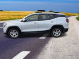 Used 2022 GMC Terrain SLE w/ Driver Convenience Package image 2