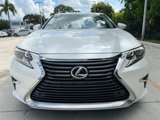 Used 2016 Lexus ES 350 w/ Premium Package w/Wood Trim image 2