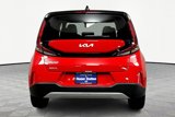 Used 2024 Kia Soul LX image 4