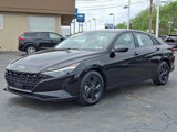 Used 2022 Hyundai Elantra SEL w/ Convenience Package image 3