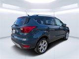 Used 2019 Ford Escape Titanium image 3