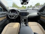 Certified 2021 Volkswagen Atlas Cross Sport SEL image 3