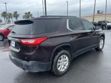 Used 2021 Chevrolet Traverse LT image 4