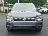 Used 2021 Volkswagen Tiguan SE w/ Panoramic Sunroof Package image 2