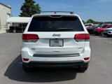 Certified 2021 Jeep Grand Cherokee Laredo image 4
