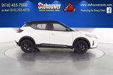 Used 2024 Nissan Kicks SR image 2