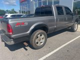 Used 2006 Ford F250 Lariat image 2