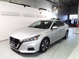 Used 2022 Nissan Altima 2.5 SV image 2