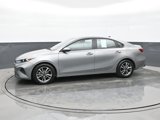 Used 2022 Kia Forte LXS image 5