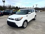 Used 2015 Kia Soul + image 2