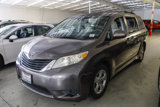 Used 2013 Toyota Sienna LE image 2