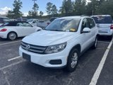 Used 2016 Volkswagen Tiguan S image 3