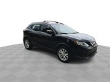 Used 2018 Nissan Rogue Sport SV image 2