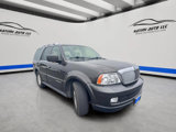 Used 2005 Lincoln Navigator Luxury image 3