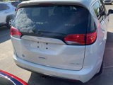Used 2020 Chrysler Pacifica Limited image 6