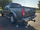 Used 2016 Nissan Frontier SV image 3
