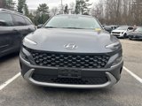 Used 2023 Hyundai Kona SEL w/ Convenience Package image 2